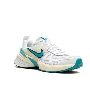 🖤SOLD🖤 Nike V2K Run Sneaker (Women) 9.5M, WHITE/ CACTUS/ MILK